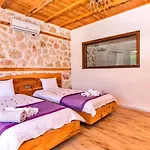 İslamlar 2 Bedroom With Private Pool Villa Kalkan