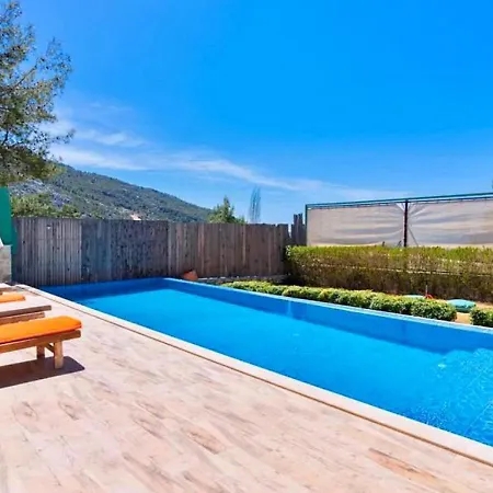 Villa İslamlar 2 Bedroom With Private Pool